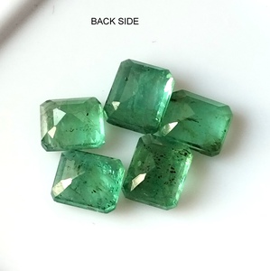 Lot de 5 pierres précieuses naturelles d'émeraude verte du Zambie, 4,20 carats, taille émeraude calibrée 6x5 mm, facettées, translucides, pierres brutes - Product Image 4