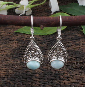 Auténticos Pendientes de Larimar Natural Dominicano, Plata de Ley 925, Joyería de Lujo Unisex para Bodas y Fiestas - Product Image 4