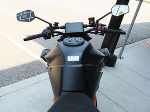 Producto TOP NUEVO 2025 KT M 1390 SUPER DUKE R EVO - Product Image 2