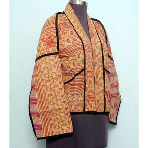 Chaqueta Reversible de Punto Kantha con Bordado Hermoso Hecho a Mano, Chaqueta de Algodón para Otoño e Invierno, Ecológica, Cárdigan para Mujer - Product Image 4