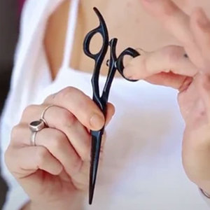 Cutter à découper professionnel en acier inoxydable noir mat de qualité supérieure, fin et durable, idéal pour une coupe de précision - Product Image 6