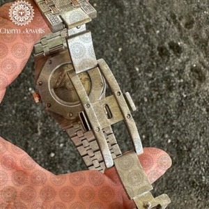 Montre de luxe pour homme en acier inoxydable, étanche, avec diamants Moissanite VVS couleur D, style « Iced Out », du fournisseur indien, en vente - Product Image 2