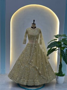 Trio de Lehenga Choli indien exclusif Ramdev Trading, en tissu filet papillon, matériaux recyclés, style traditionnel, pour fêtes et mariages - Product Image 6