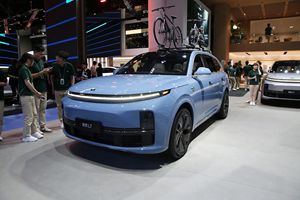 SUV électrique de luxe 2023 Li 7 Max 5 portes 5 places 180 km/h à autonomie étendue - Product Image 2