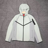 Setelan Training Pria Terbaru, Jaket Windbreaker Ringan Bermotif Solid dan Celana Fleece Teknis, Tahan Air, untuk Olahraga Luar Ruangan dan Jogging