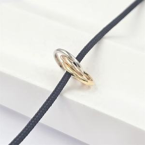 Charm Circular Clásico de Tres Colores de Buena Calidad, Chapado en Oro Au750 de 18K, Unisex, para Uso Diario, 1gm - Product Image 3