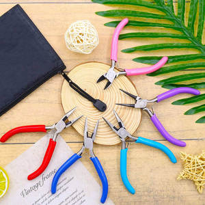 Ensemble de 5 pinces à bec de canard pour bijoux, mini pinces de bijouterie DIY avec poignée confortable pour la fabrication de bijoux et le sertissage de fils - Product Image 6