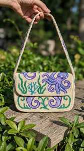 Bolso de mano informal con asa de cuentas de vidrio personalizables, certificado por MS Handicraft, hecho a mano en India, Uttar Pradesh - Product Image 3
