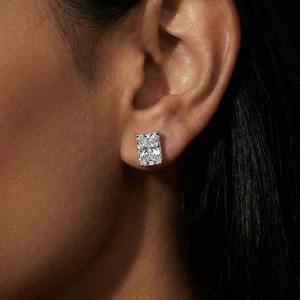 แหวนเพชร Radiant Studs - ทอง 9k, 14k, 18k - Product Image 2