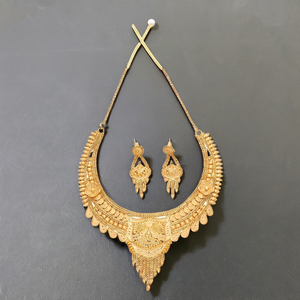 Wholesale 14K 18K 24K Gold Filled Traditional Design Necklaces, Forming Short Necklaces, Brass Gold Plated Fashion Jewelry Set. - Product Image 3