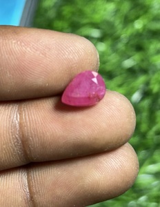 Oferta Especial: Gemas de Rubí Natural con Corte Facetado – Lote al por Mayor de Rubíes Rojos Sueltos de Alta Calidad en Diversas Formas para Fabricación de Joyas - Product Image 2