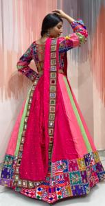 Ensemble Lehenga Choli indien traditionnel avec dupatta brodé, en coton, longueur au sol, tenue de mariage pour femme, coupe ample, multicolore - Product Image 6