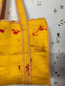 Sac fourre-tout matelassé en soie jaune, style bohème, grand sac de shopping à ouverture supérieure, couleur unie, sac Jhola fait main, toutes saisons - Product Image 6