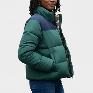 Veste matelassée en nylon brillant pour femmes, vêtements d'extérieur isolés pour temps froid, veste longue en polyester recyclé durable pour femmes - Product Image 6