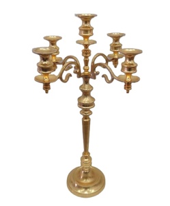 Metal 5 Arm Weddings Gold <b>Candelabra</b> Embossed Royal Design Luxuries Fancy <b>Candelabra</b> for Wedding and Party Decoration - Product Image 2