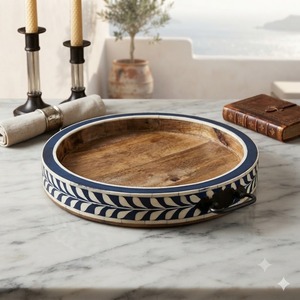 Plateau de service décoratif en bois fait main avec incrustation d'os, plat rond décoratif, décoration de table de ferme - Product Image 1