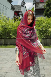 Tudung Musulmán de Alta Calidad, Chifón Sólido con Perlas y Diamantes Cuadrados, Bordado de Oriente Medio, Pañuelo Largo Transpirable para Verano - Product Image 6