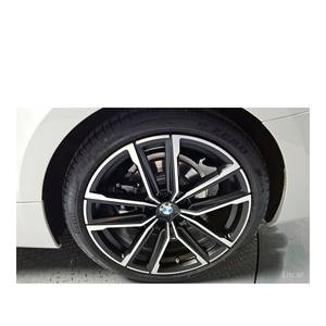 BMW 420i M Sports Coupe Serie 4 2024 con Volante a la Izquierda, Caja de Cambios Automática y Cámara Trasera, 26,197 km - Product Image 4