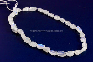 Pierre de lune naturelle arc-en-ciel facettes pépites de pierres précieuses perles 10-14mm longueur de brin de 13 pouces - Product Image 3