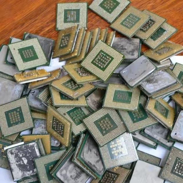 CPU Ceramic Scrap with Gold Pins Ready for Export Intel Pentium Pro Ceramic Available at Wholesale Prices