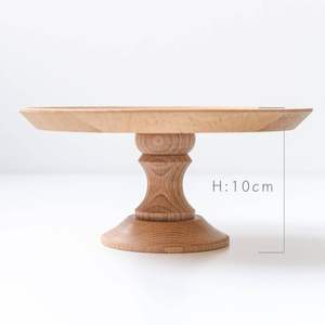 Soporte decorativo de madera para servir pasteles, cupcakes y repostería en fiestas de cumpleaños, recepciones de boda y reuniones familiares. - Product Image 4