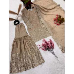 Hermosa ropa de fiesta para mujer Top-Bottom y Dupatta Set - Product Image 4