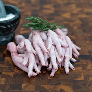 Patas de Aves de Corral Congeladas IQF Halal, Completamente Limpiadas, Calidad Premium, Empaquetadas a Granel, 24 Meses de Vida Útil, para Suministro de Alimentos al por Mayor e Importación - Product Image 6