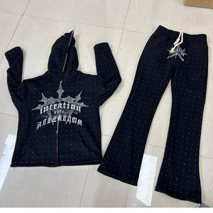 Ensemble de survêtement homme 2 pièces avec logo personnalisé imprimé, pantalon de jogging évasé et sweat à capuche zippé - Product Image 4