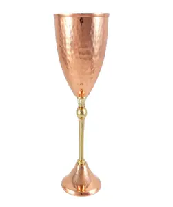 Antigo e exclusivo Copper Wine Gravado Cálice com Brass Handle