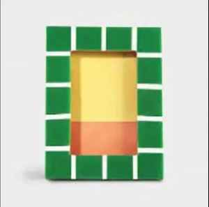 Cadre photo en résine moderne de qualité supérieure, fait main par un designer, décoration pour la maison et le bureau - Product Image 5