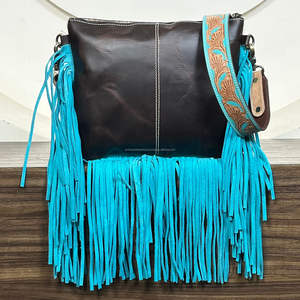 Nuevo Bolso Bandolera de Cuero Repujado con Flecos, Diseño de Cartas de Póker, Estilo Vaquero Boho, Ideal para Viajes - Product Image 5