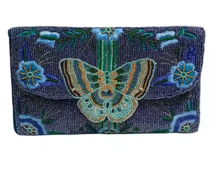 Pochette enveloppe brodée papillon en perles de rocaille pour mariage, événement, fête – Sac bandoulière élégant et sac à main de luxe tendance pour femme - Product Image 1