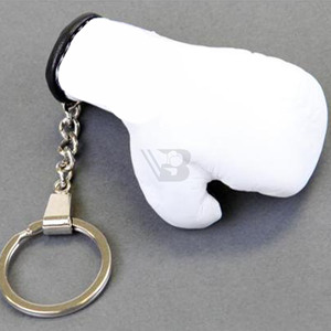 Porte-clés de haute qualité en forme de mini-gants de boxe rectangulaires personnalisés en cuir PU avec logo personnalisé - Product Image 6