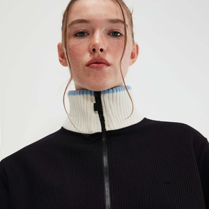 Conjunto deportivo de 3 piezas para mujer, chaqueta con cremallera, camiseta y pantalones deportivos, ropa deportiva informal a juego. - Product Image 2