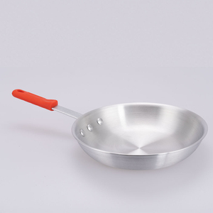 Sartén clásica de acero inoxidable, ideal para chefs caseros que buscan utensilios de cocina confiables. - Product Image 4