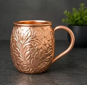 Taza de cobre con diseño grabado, taza de cobre ecológica para Moscow Mule, vajilla de cobre martillado. - Product Image 1