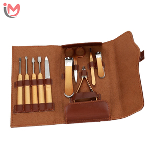 Professional Manicure & <b>Pedicure</b> <b>Set</b> 4 in 1 Nail Clipper Metal Soft-Touch Bag Luxury Gift Idea OEM Wholesale - Product Image 5