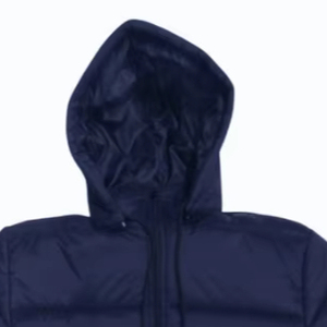 เสื้อแจ็คเก็ตบุใยสำหรับผู้ชายแบบมีฮู้ด ผ้าแคนวาสเคลือบกันน้ำ ระบายอากาศได้ดี เหมาะสำหรับฤดูหนาว มีซิปด้านหน้า โลโก้ที่หน้าเสื้อ สีพื้น 100% - Product Image 2