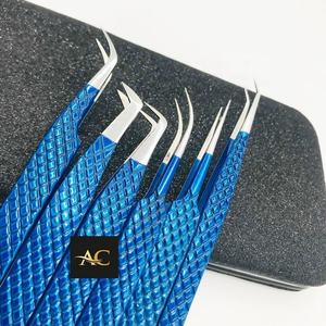 Pince à épiler professionnelle en acier inoxydable noir massif avec logo personnalisé, poignée diamantée durable pour extensions de cils, couleur durable - Product Image 3