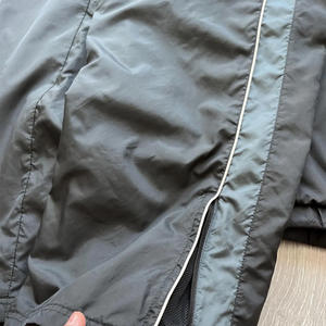 Ensemble veste coupe-vent et pantalon à fermeture éclair intégrale pour hommes et femmes, sur mesure OEM ODM, tenue de jogging, randonnée, camping - Product Image 5