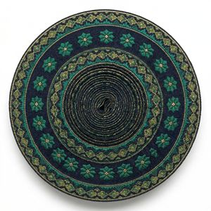 Cinta Decorativa Neelkamal de 38mm, Jacquard Floral Verde Premium, Bordada y Tejida, para Prendas, Lazos y Uso Festivo - Product Image 2