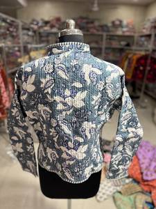 <b>Quilted</b> Cotton <b>Jacket</b> Women Floral <b>Pattern</b> Mandarin Collar Full Sleeve Autumn Regular Length Patch Pocket Woven Fabric GIFT - Product Image 6