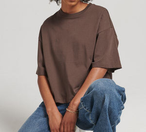 Camiseta holgada de mujer con hombros caídos, manga corta, cuello redondo, 300GSM, logotipo personalizado impreso en 3D, camiseta oversize de mujer con hombros caídos. - Product Image 1