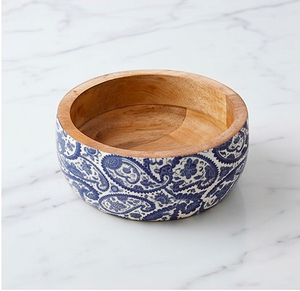 Bol de service en bois fait main, motif bleu paisley, bol à salade vintage, parfait pour la maison et les repas. - Product Image 1
