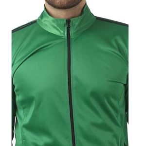 Ensemble de survêtement deux pièces pour homme, vert et noir, à double rayure, avec veste zippée à col montant et pantalon de jogging fuselé, tenue de sport athlétique - Product Image 6