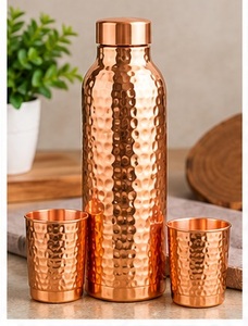 Ensemble moderne de bouteille d'eau et de tasses en cuivre vert avec motif d'arbre doré, vaisselle écologique - Product Image 4
