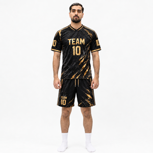 Ensemble de maillots de football personnalisés Team 10, noir et or, sublimés, col rond, manches courtes, tissu respirant en polyester, uniformes - Product Image 1