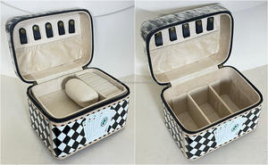 Organisateur de bijoux en cuir de vachette usiné à la main de style occidental avec intérieur en velours et boîte à bijoux à motif de cartes à jouer à carreaux - Product Image 6