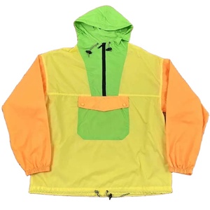 เสื้อแจ็คเก็ตกันลมคุณภาพสูงจากผู้ผลิต OEM แบบ unisex ทรงปกติ สีนีออน ดีไซน์บล็อกสีแบบ Anorak สำหรับกิจกรรมกลางแจ้ง พร้อมฮู้ดกันลม - Product Image 1