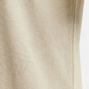 เสื้อยืดคอกลมผ้าฝ้ายเนื้อหนัก 260gsm ลายบาติกฟอกสี สำหรับผู้หญิง รับออกแบบโลโก้ พิมพ์ลาย แฟชั่นทันสมัย - Product Image 5